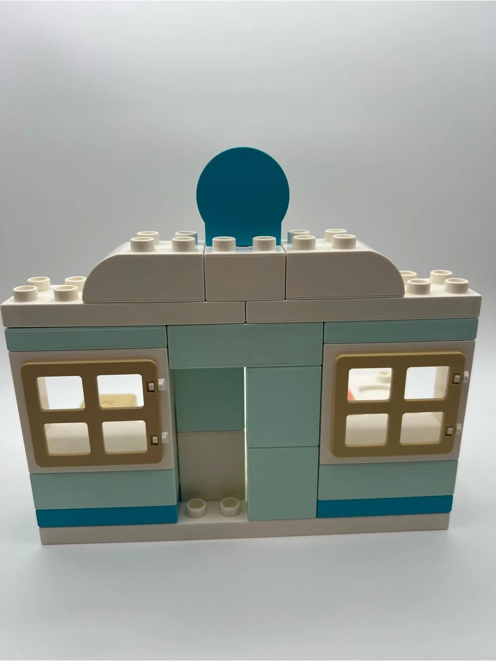 LEGO DUPLO: Doctor Visit - waiting room playset, 4 figures (set 10968)